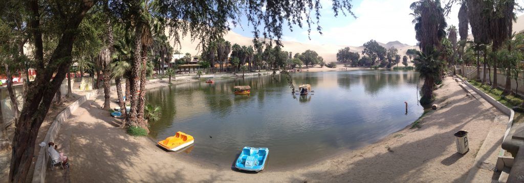 Huacachina_Oasis_Panorama